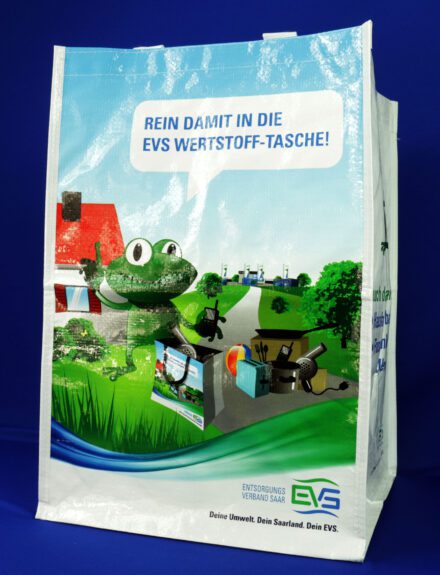 Nachhaltiger Einkauf: Vorderansicht der EVS Werstoff-Tasche.