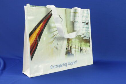 World Conference CENTER Bonn - Elegante Seitenansicht: Seitlich Bedruckte PP Woven Einkaufstaschen für Anspruchsvolle Shopper